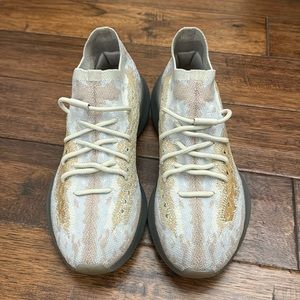 Great condition Men Size 11 Adidas Yeezy Boost 380 Pepper Non-Reflective FZ1269